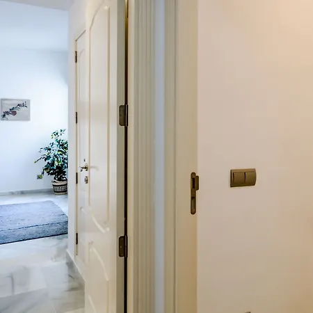 Fa-fab 2 Bedroom In And Outdoor Pool * Marbella