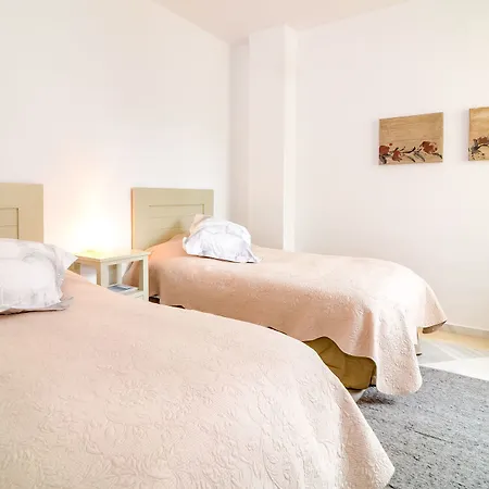 Fa-fab 2 Bedroom In And Outdoor Pool